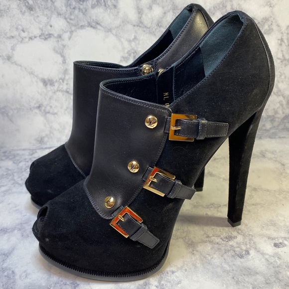 Louis Vuitton Leather & Suede Peep Toe Heeled Booties 38.5 - Picture 3 of 12